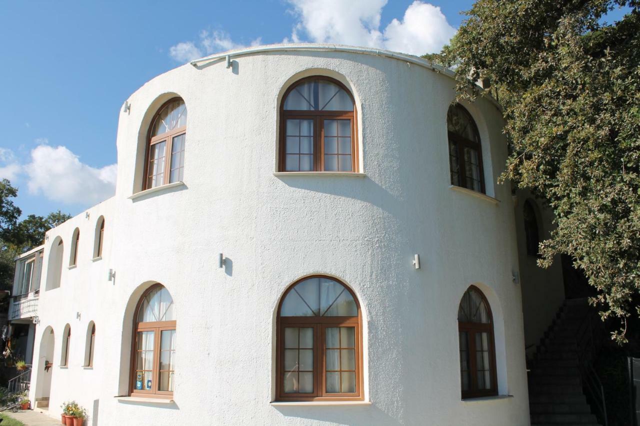Pataki Guesthouse Petrovac na moru Exterior foto