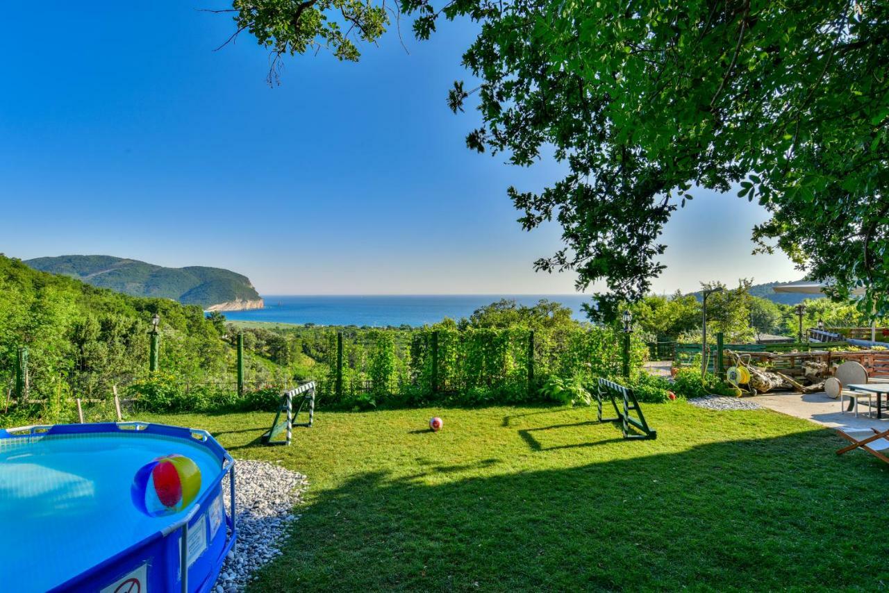 Pataki Guesthouse Petrovac na moru Exterior foto