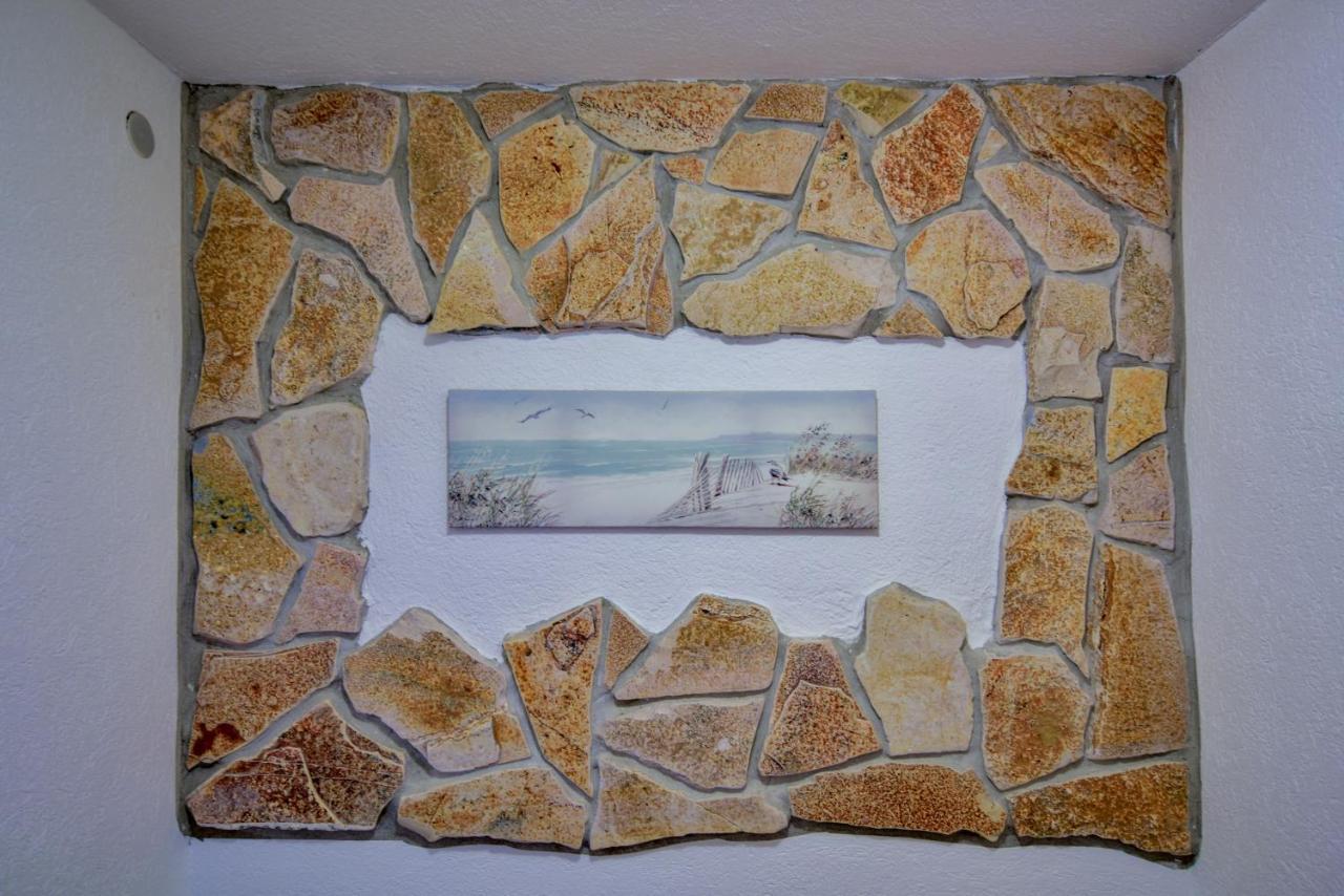 Pataki Guesthouse Petrovac na moru Exterior foto